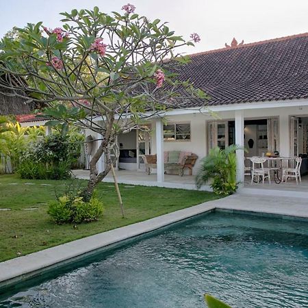 Villa Tom & Lucie Bingin Beach Uluwatu  Bagian luar foto